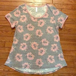 LulaRoe Classic T-shirt